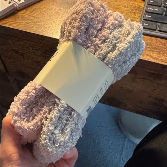 UnHide Softie Socks in Pink and grey (2 pack) NWT - Picture 3 of 3